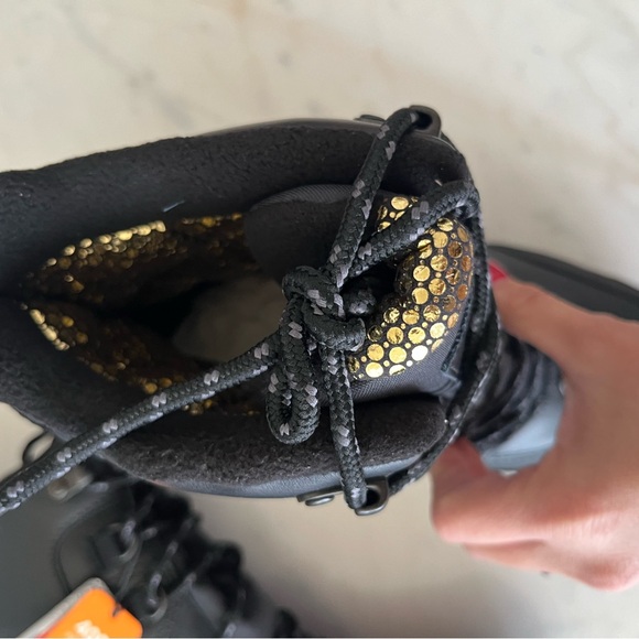 Columbia Men's Bugaboot Celsius Plus boots Size 11 New without Box - Picture 9 of 12